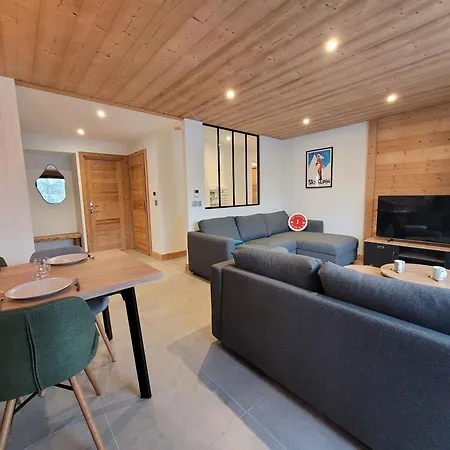 Renove, Lumineux Et Calme, Au Centre Des Gets, Proche Pistes Et Commodites - Fr-1-598-158 Les Gets